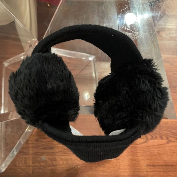 Totes black soft warm  fur ear muffs - Picture 1 of 2